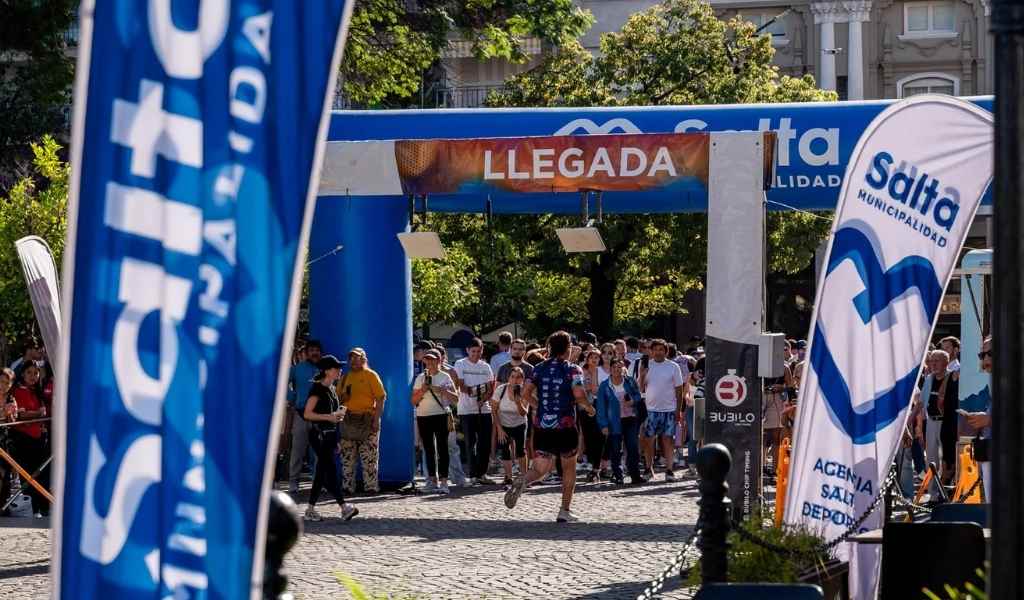 Con gran éxito se llevó a cabo la 39º edición del Triatlón de la Cumbre: Participaron 700 deportistas