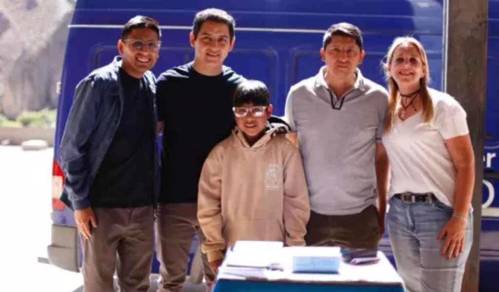 Ver para ser Libres: Se entregaron más de 250 lentes para estudiantes rurales de Salta