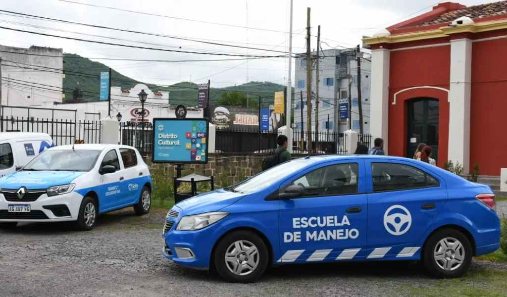 Este 9 de diciembre la Municipalidad abre la preinscripción a través de su app para la Escuela de Manejo 2026