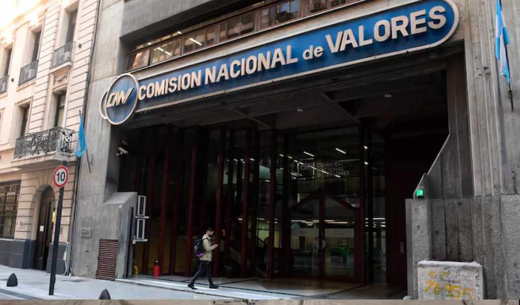 El Gobierno nacional habilitó que adolescentes de 13 a 17 años puedan invertir en fondos de acciones, bonos y otros activos