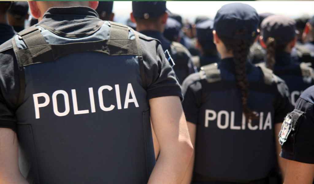 Juzgarán a dos policías de San Carlos que golpearon y vejaron a un joven a la salida de un boliche