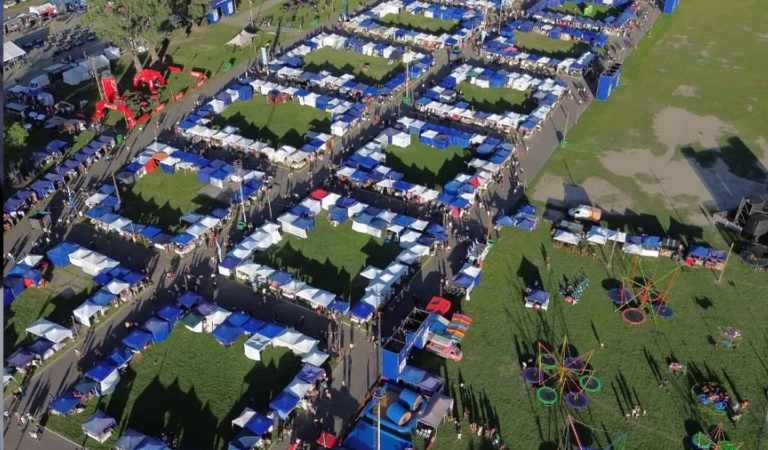 Miles de personas están disfrutando de la Expo Ciudad en el Centro de Convenciones