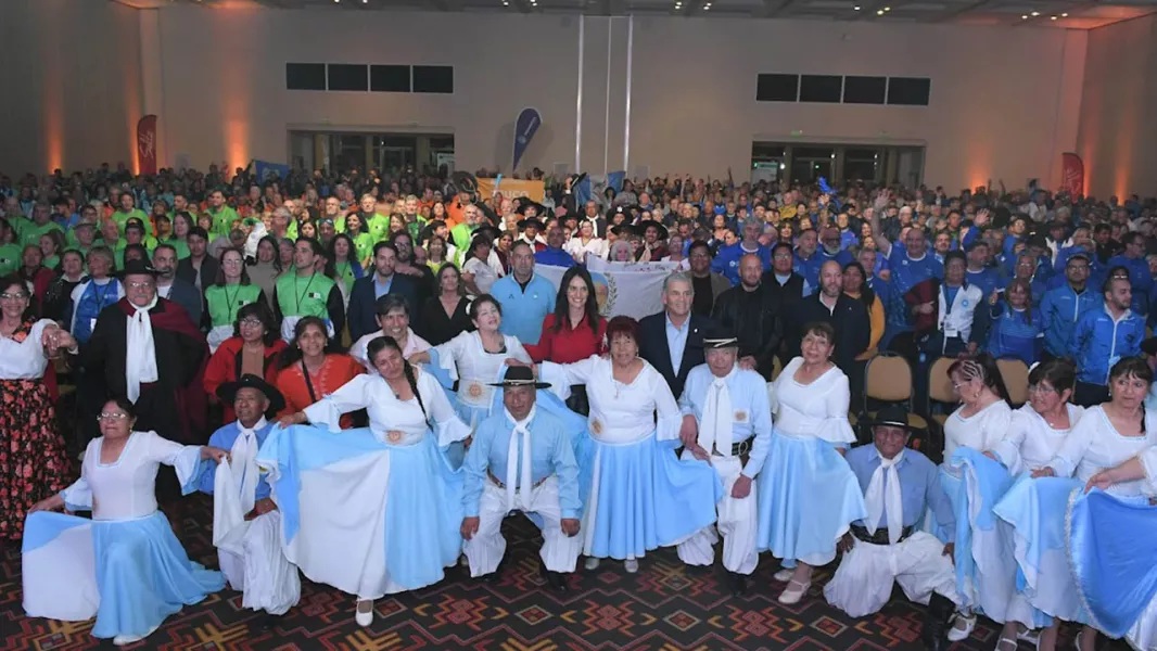 Con más de 1000 participantes comenzaron en Salta los Juegos Nacionales de Adultos Mayores