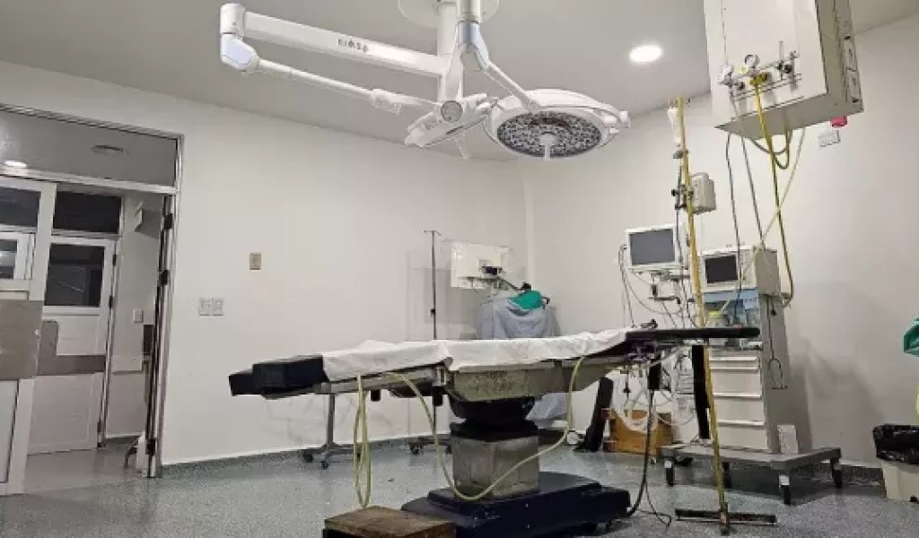 Histórico: Por primera vez se realiza una ablación de córneas en el Hospital San Vicente de Paul de Orán