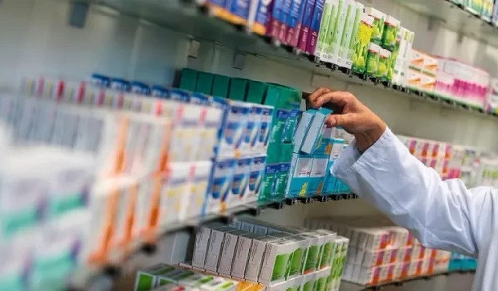 La pesadilla de los jubilados:  Desregular la salud implicó fuertes aumentos en los precios de los medicamentos