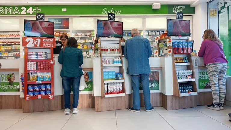 Farmacias en crisis: Advierten falta de medicamentos por atrasos en los pagos de obras sociales