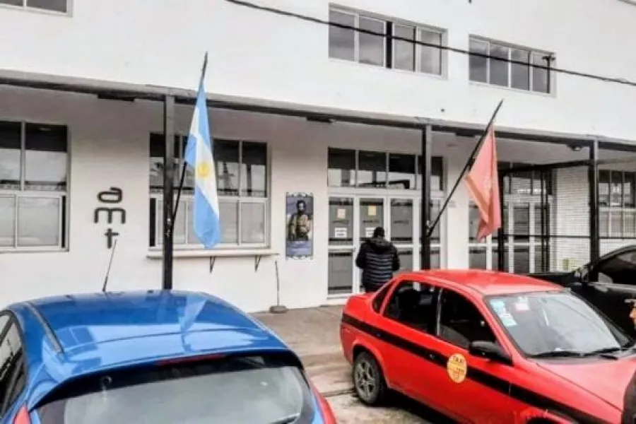 La AMT autorizó el aumento de las tarifas  de taxis y remises en Salta