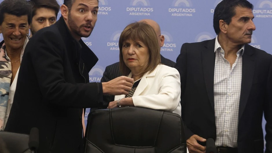 Se rebelaron los senadores y la reforma laboral pasa para el año que viene: "Basta de latigazos"