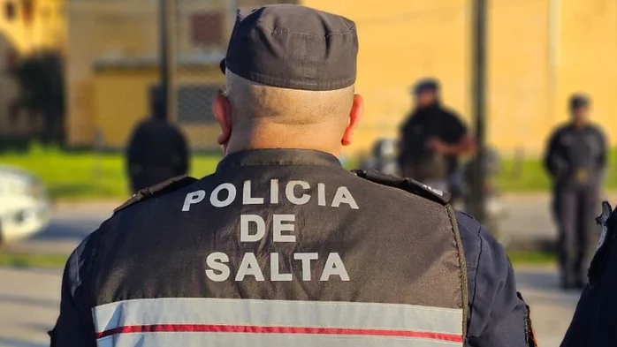 El rápido accionar policial fue clave para salvar a dos bebés en distintos puntos de la ciudad de Salta