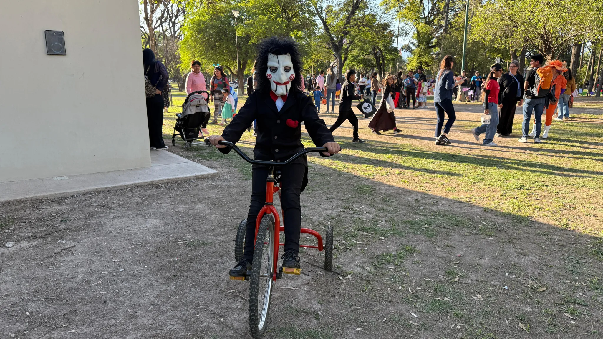 Diversión garantizada con show, carreras, juegos y mucho más: El Parque San Martín celebrará Halloween con “La Ruta de los Caramelos”