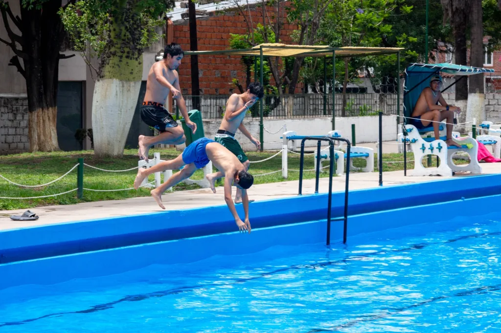 Las piletas municipales Xamena, Vitale y Perón recibieron la visita de 6500 personas