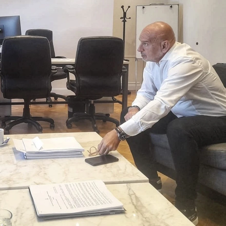 Gerentes libertarios del Pami se otorgan aumentos millonarios mientras el Gobierno ofrece menos del 1% a los empleados