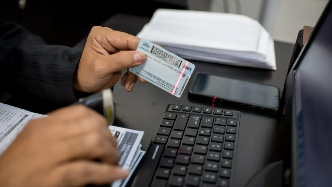 El municipio de Salta capacitará a 50 mujeres para que puedan sacar su licencia profesional para transporte de carga y transporte de pasajeros.