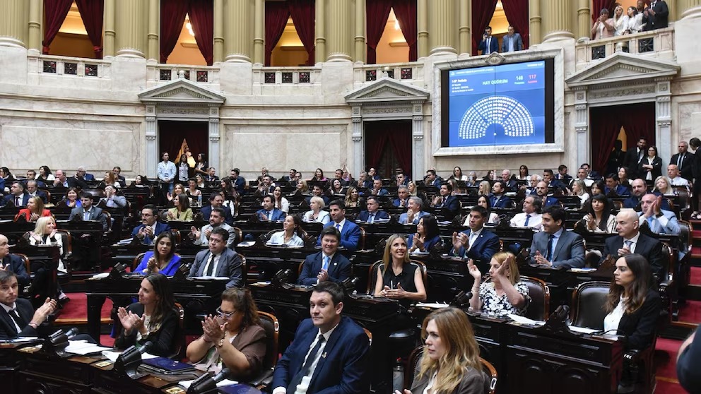 Milei logró aprobar el Presupuesto 2026 pero sufrió un duro traspié con Discapacidad y Universidades