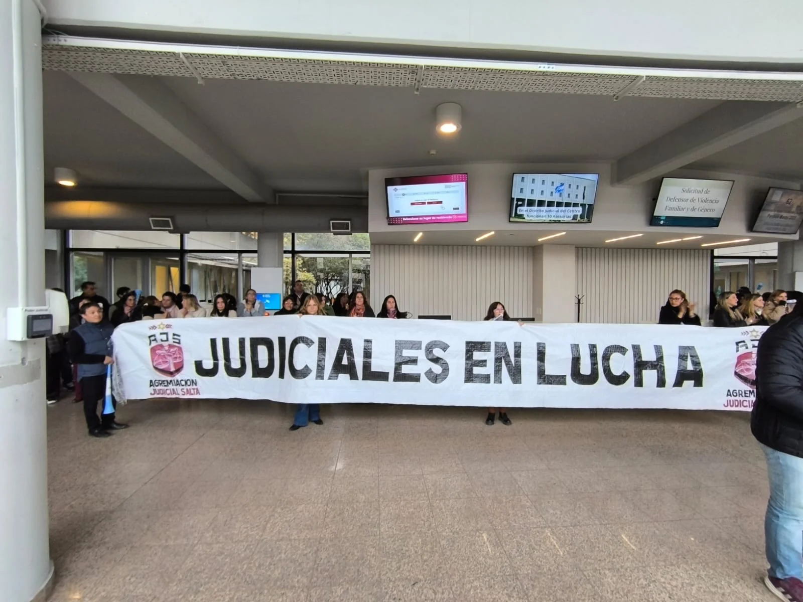 Judiciales de Salta amenazan con retomar las marchas si no hay oferta salarial