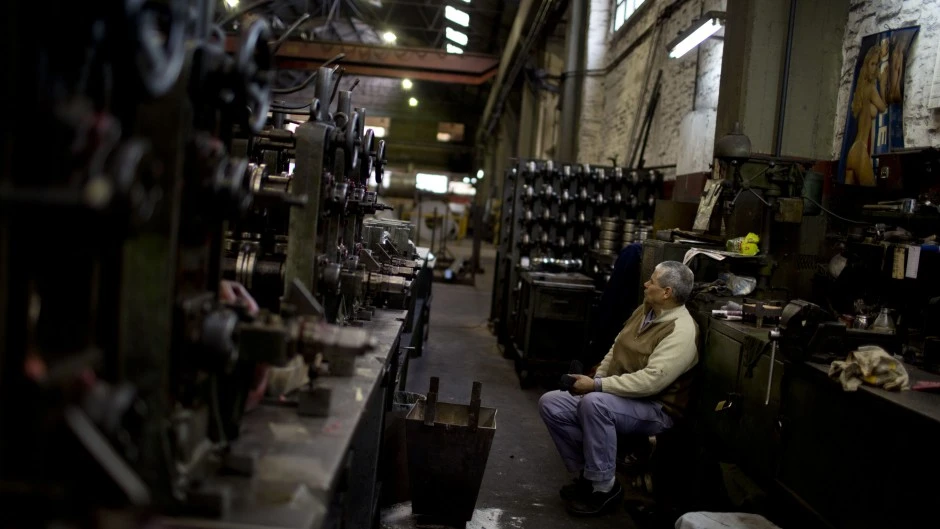 La crisis se profundiza: En Argentina cierra una empresa por hora y 394 personas pierden su trabajo por día