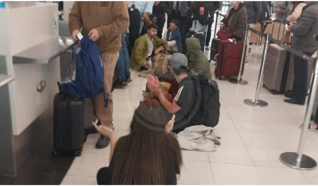 Otra vez Flybondi: Cancelaciones en muchas provincias, incluida Salta,  generaron demoras y tensión