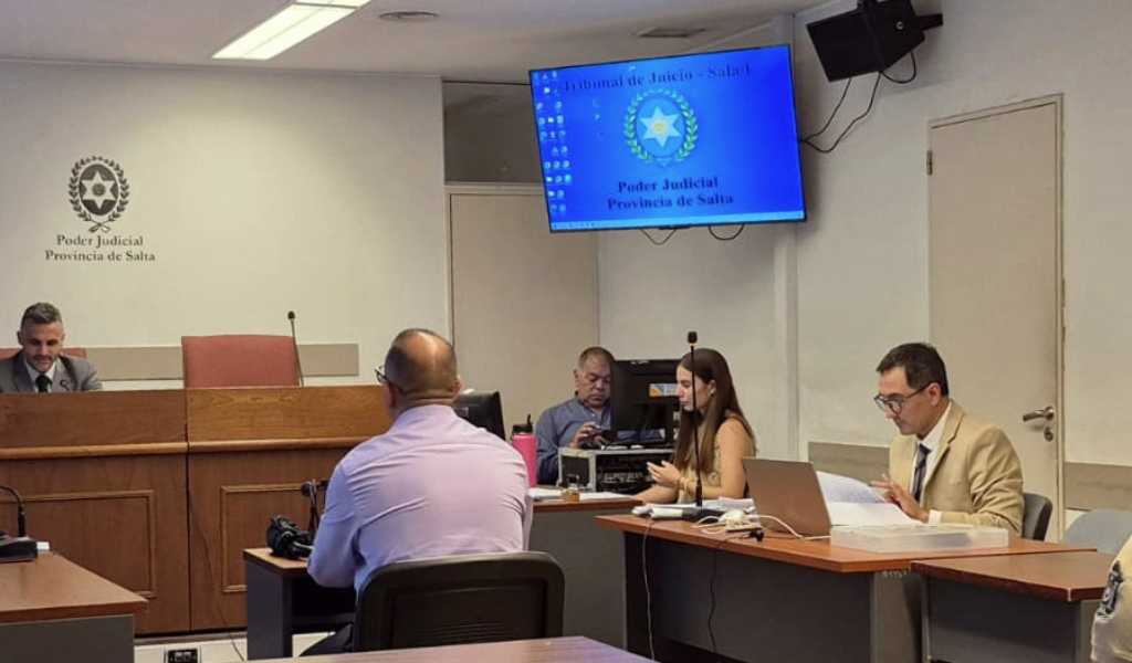 Están juzgando a la salteña que roció  con alcohol y prendió fuego al hombre con quien mantenía una relación de pareja