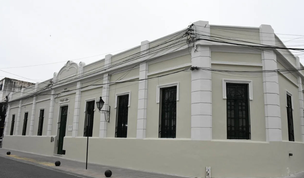 La Municipalidad restauró la fachada del Hogar San Vicente de Paul
