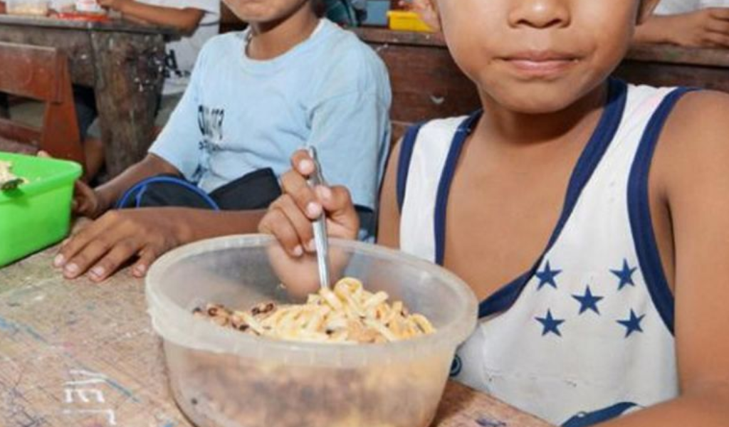Un relevamiento indicó que el 57% de los hogares salteños no llegan a fin de mes y una de cada cuatro familias suprime comidas