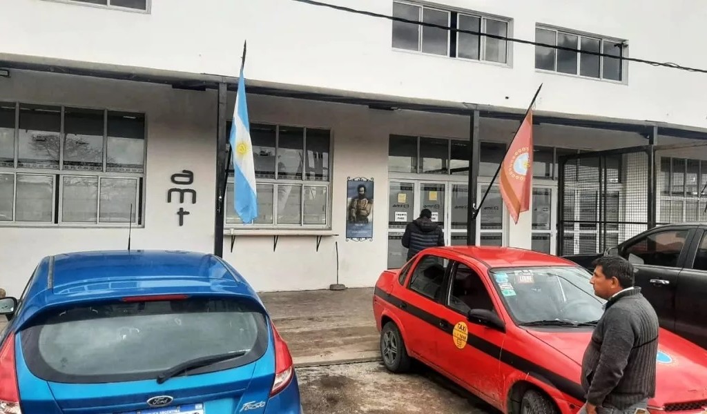 La AMT autorizó el aumento en las tarifas de taxis y remises en la ciudad de Salta