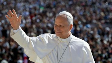 El Gobierno analiza lanzar un feriado nacional por la llegada del Papa Leon XIV