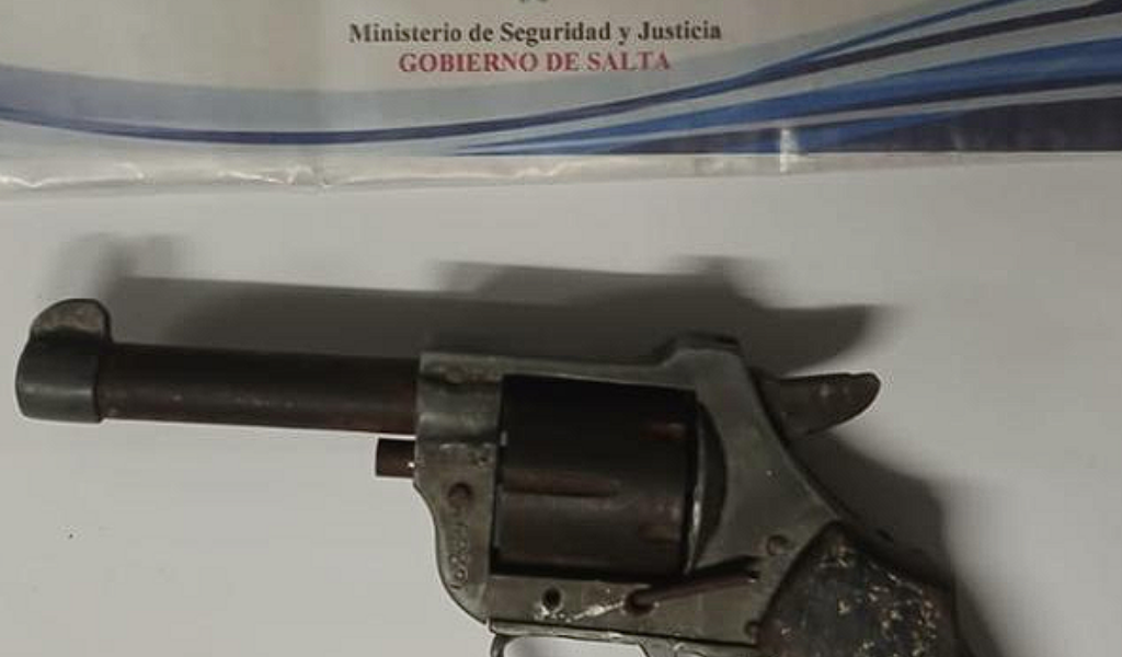 La Policía detuvo a la pistolera de Villa San Antonio: Le secuestraron un arma de fuego