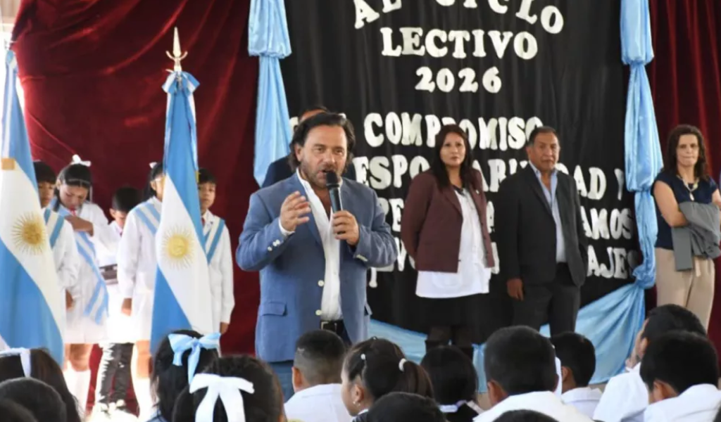 Más de 350 mil alumnos comenzaron hoy las clases: el gobernador Sáenz inauguró el ciclo lectivo 2026 desde Cachi