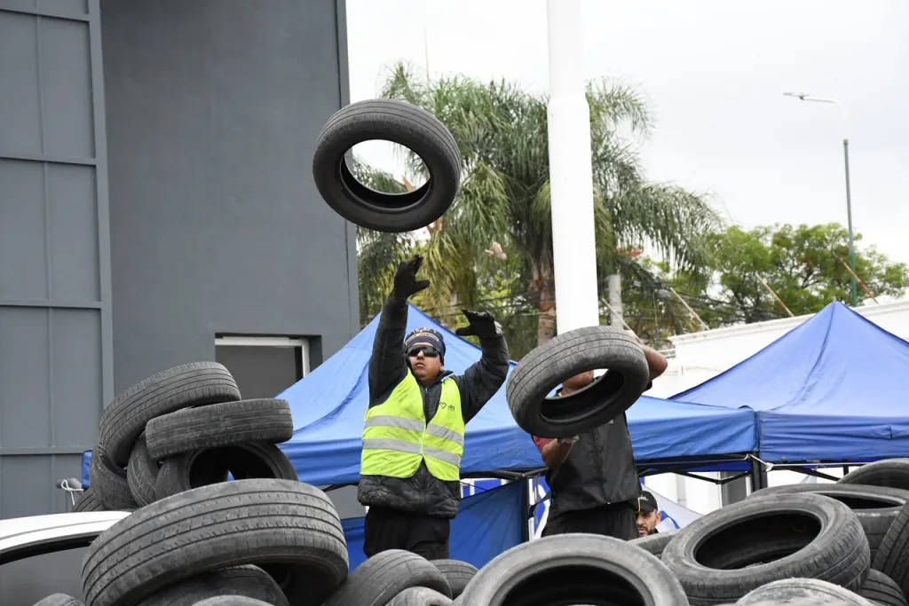 Récord sustentable: El Neumatón de la Municipalidad recolectó  2.200 toneladas de neumáticos fuera de uso para ser reciclados