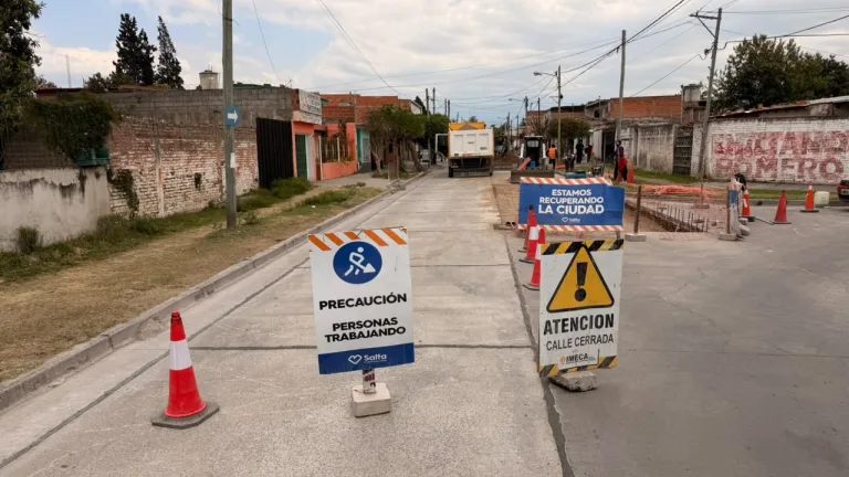 Avanzan los trabajos de hormigonado en Villa San José y el municipio pide a los conductores circular con precaución
