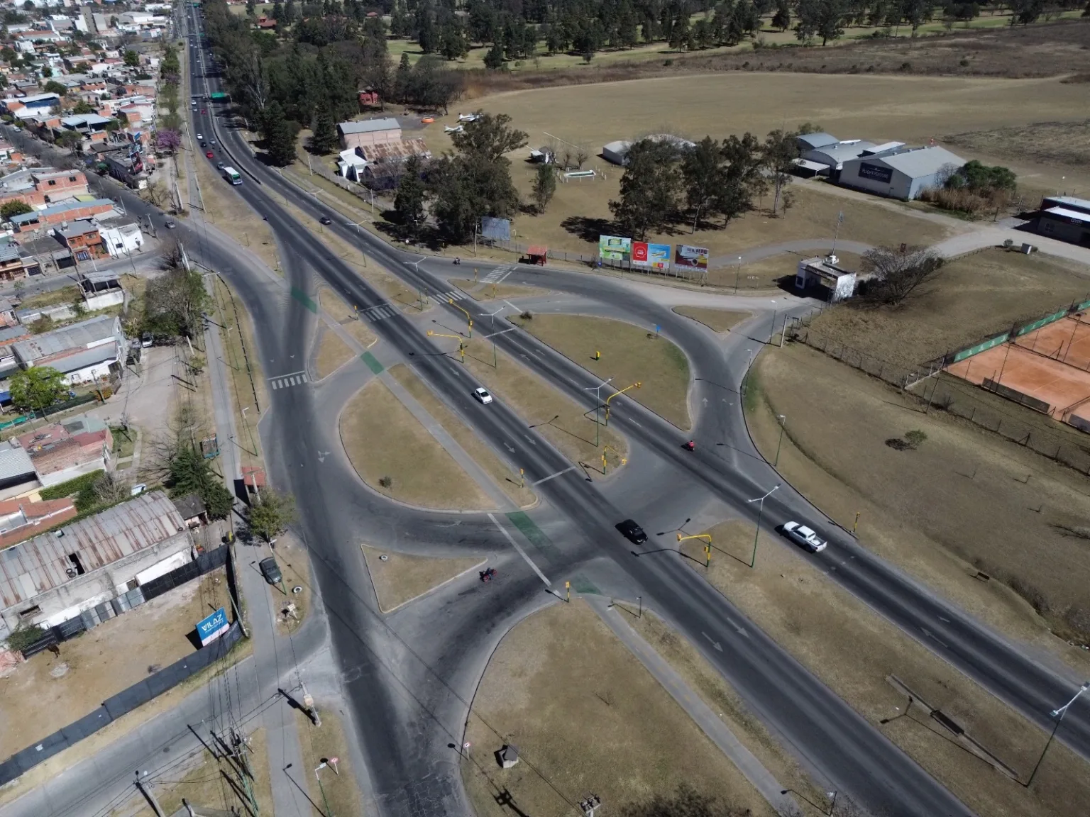El Municipio inició el Plan Vial Zona Norte: Se renovará 2,6 kilómetros de pavimento de la colectora de avenida Bolivia