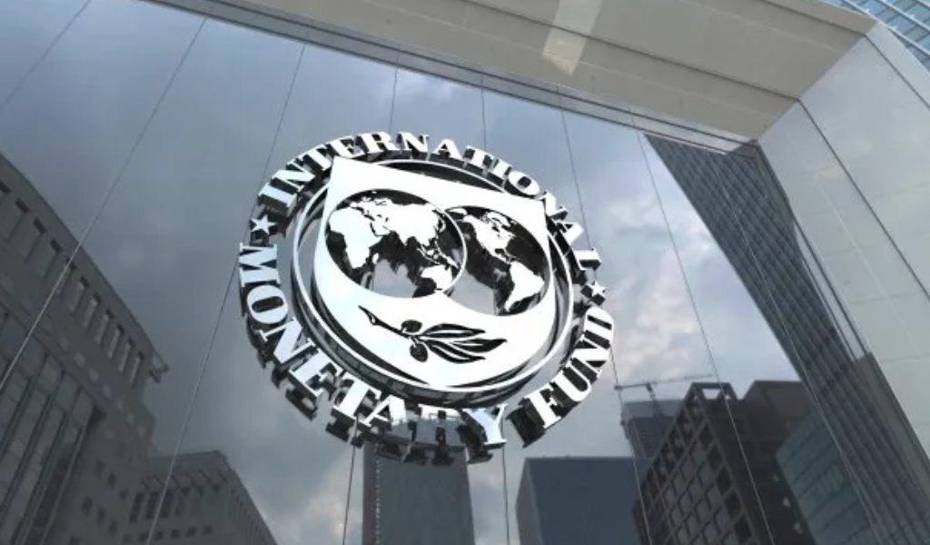 El FMI asegura que si Argentina no crece "no obedece al conflicto del Medio Oriente" sinó a “un debilitamiento en la actividad económica y a  la inflación"