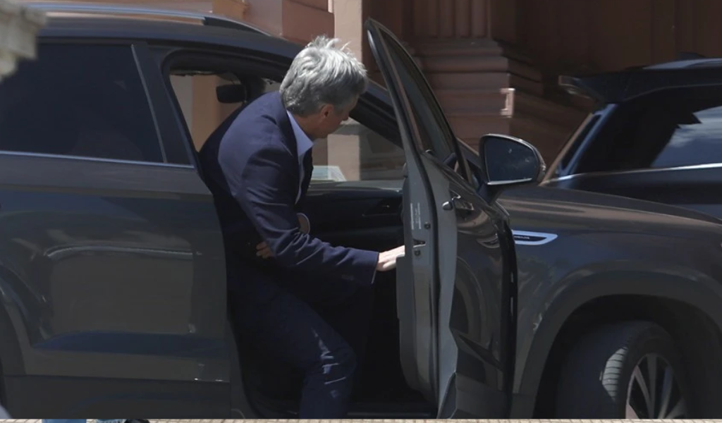 El gobierno quiere que los bancos reactiven los créditos hipotecarios para que en algo se reactive la economía
