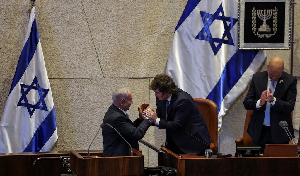 En su último día en Israel, Milei recibe el premio Nobel Judío y firma el memorando por la democracia y la libertad con Netanyahu