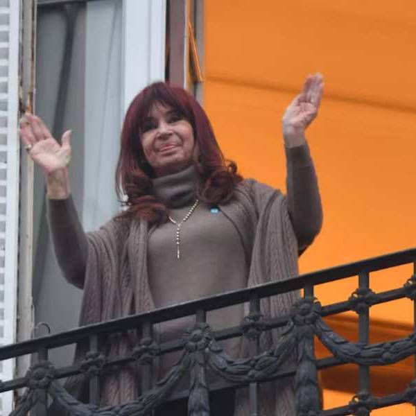 Causa Vialidad: CFK presentó un recurso de queja ante la Corte Suprema para evitar el decomiso de los bienes de sus hijos