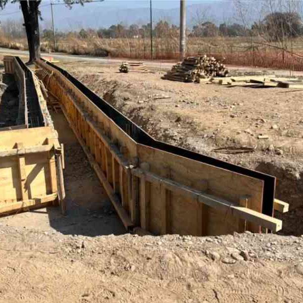 Continúan las obras de canalización pluvial en el nuevo nodo vial Banchik–Del Carnaval
