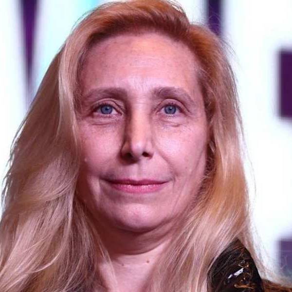 Karina Milei bajó a Adorni de su escuela de dirigentes y dejó a Patricia afuera del lanzamiento