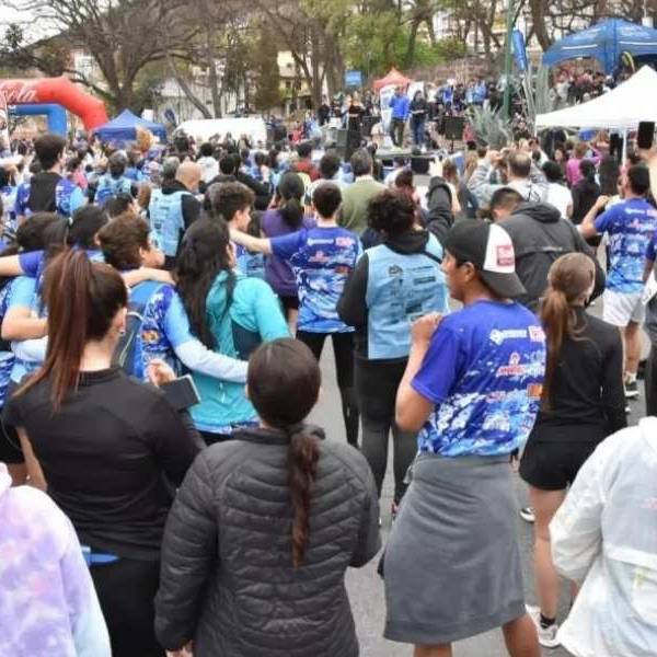 Correr con el alma: Una multitud llenó de vida la tradicional maratón de HIRPACE