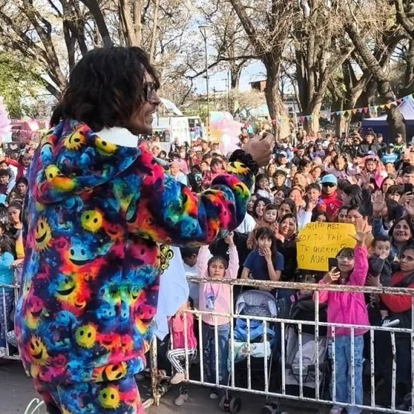 Vecinos y turistas disfrutaron de un gran cierre de vacaciones en el parque San Martín 