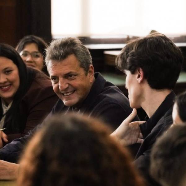 Massa eludió lanzarse, como candidato pero advirtió: 