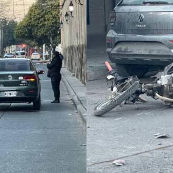 En el centro salteño un choque terminó con una mujer fracturada y el secuestro de un auto por falta de documentación