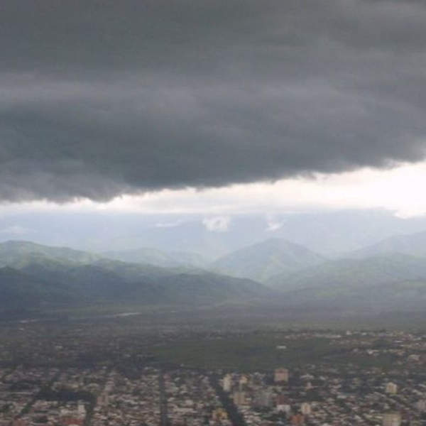 El Servicio Meteorológico Nacional emitió un alerta por tormentas aisladas y fuertes en distintos puntos de Salta