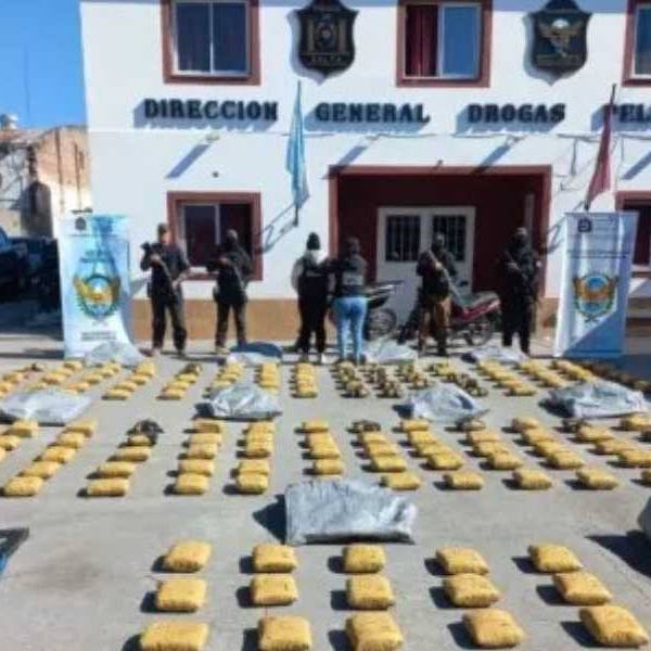 Dictaron prisión preventiva a una pareja acusada de almacenar más de 200 kilos de droga en su vivienda en la ciudad de Salta