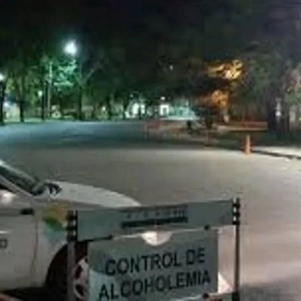Salta: Conducía alcoholizado, quiso coimear a un agente y, ante la negativa, se fugó y abandonó a su amigo