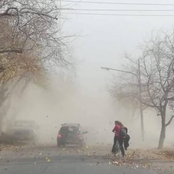 Emiten una alerta amarilla por fuertes vientos en Cafayate, San Carlos y San Antonio de Los Cobre