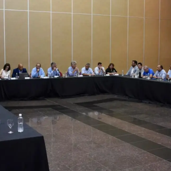 La crisis golpea fuertemenete: Intendentes salteños  no podrán pagar el aumento salarial sin la ayuda del Gobierno