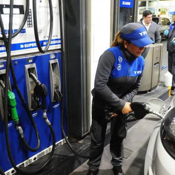 Otra vez subieron los combustibles en Salta: La súper supera los $1900