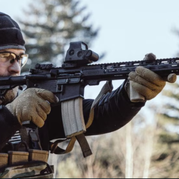 El Gobierno argentino habilitó la compra y tenencia de fusiles semiautomáticos a civiles