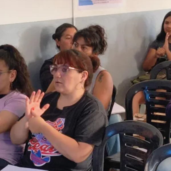 En el Teatro Municipal se dictará una capacitación de Lengua de Señas para atención al público