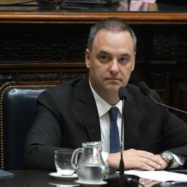 Manuel Adorni movió fondos con criptomonedas y no los informó en su declaración jurada